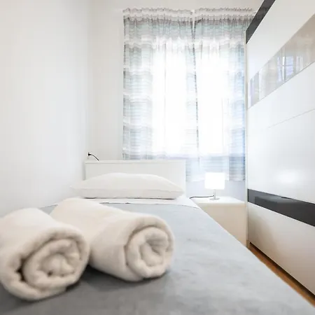 3 Bedroom Apartment For 5 People Zadar Exterior photo