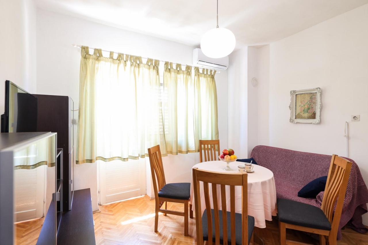 3 Bedroom For 5 People