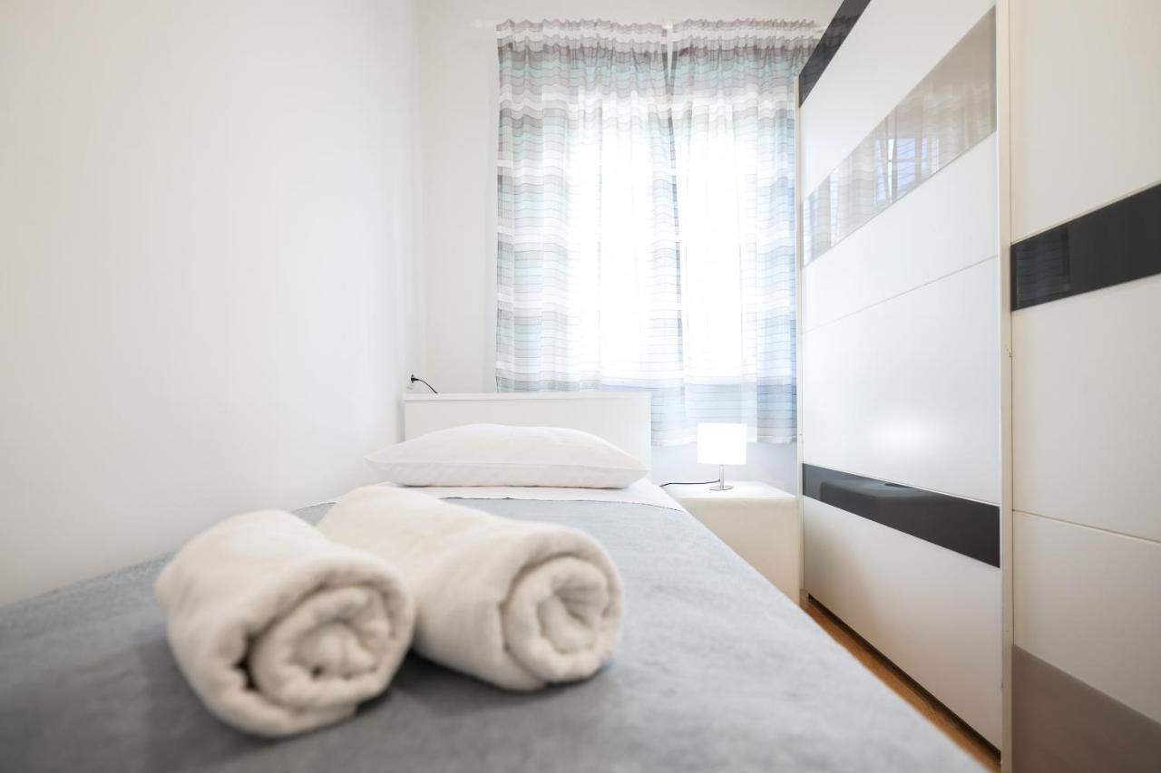 3 Bedroom For 5 People Apartment Zadar
